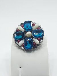 ცისფერი ბროში