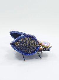 ბროში "ლურჯი ხოჭო" 2