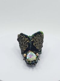 ბროში "მწვანე ხოჭო" 2