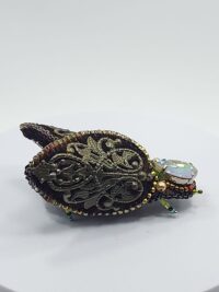 ბროში "ყავისფერი ხოჭო"