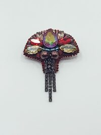 ბროში "წითელი ყვავილი"