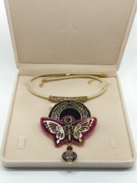 ყელსაბამი ჩოკერი წითელი პეპელა